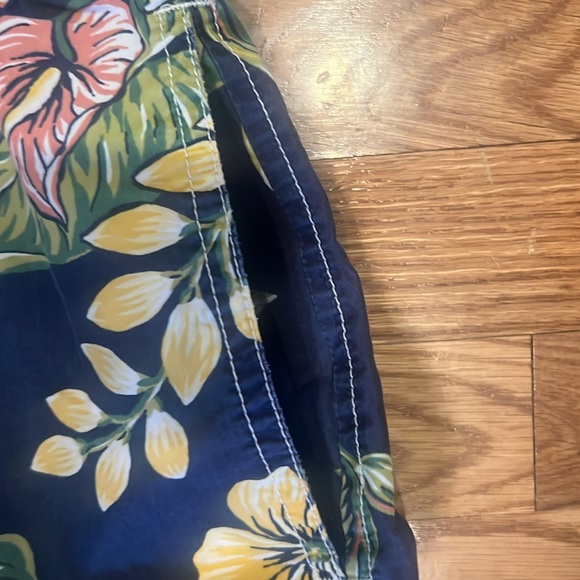 Polo Ralph Lauren swim trunks - Picture 3 of 12